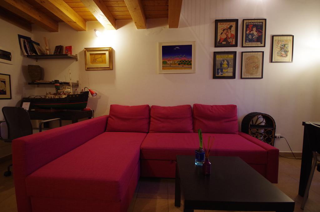 Piazzetta Santa Barbara Apartamento Bari Quarto foto