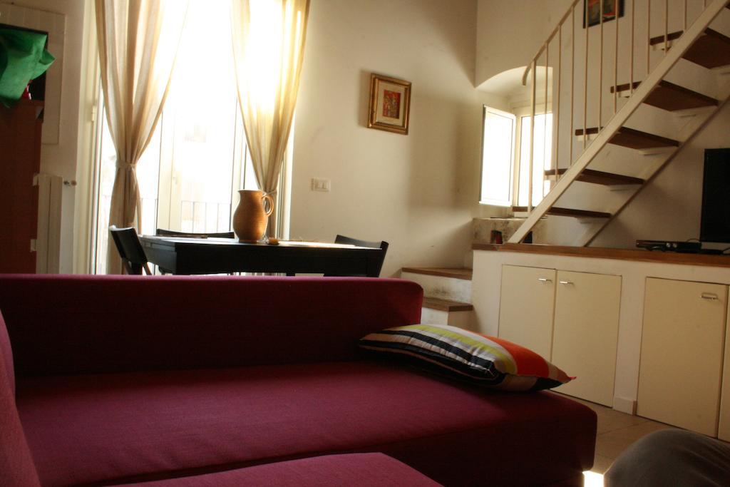 Piazzetta Santa Barbara Apartamento Bari Quarto foto